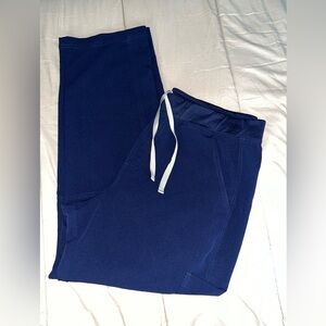 Slim Axim Cargo Scrub Pants